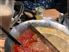 -湊湊火锅·茶憩(杭州湖滨银泰in77店)