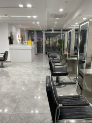 -Coo Hair salon