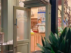 -玛格萝妮比萨屋(四平店)