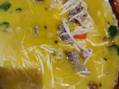 傣味酸笋牛扒烀-老滇山寨•云南特色菜•地方菜•民族风情歌舞表演(金碧店)