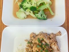 -两兄弟Song Pee Nong(2号店)