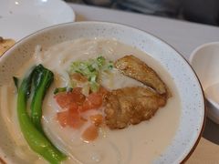 -湘爱(凤凰汇店)
