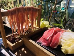 -湊湊火锅·茶憩(新中关购物中心店)