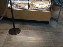 面包甜点陈列柜-星巴克臻选(沈阳大悦城店)