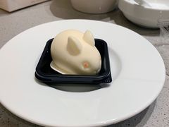 酸奶慕斯兔兔-海底捞火锅(吾悦广场店)
