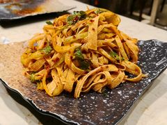 拌干豆腐丝-白玉·朝鲜族烤串(深圳Kkone店)