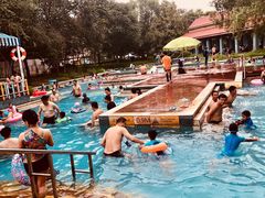 -欢乐水魔方水世界