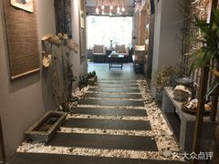 -泰·菩提树下[泰式按摩x精油SPAx肩颈头疗](新景店)