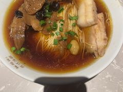 -松鹤面馆·古法焖肉面(观前店)