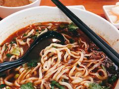 -牛吃草牛肉面牛杂面(桐城路店)