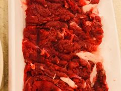 手工鲜羊肉-八先生涮肉房(三里河店)