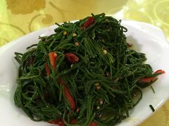 -穆豪麦蒸碗羊羔肉