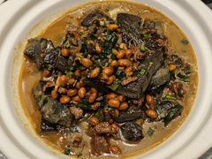 -俭寨大盘鸡·手抓肉·烧烤新疆菜(乌苏路店)