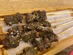 -衡哥肉铺
