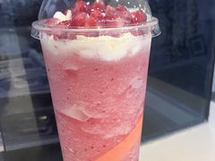 雪顶红颜石榴-CoCo都可(恒隆456店)