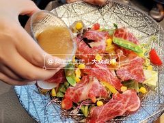 -铭牛烧肉·和牛海鲜自助(高新月牙湖店)