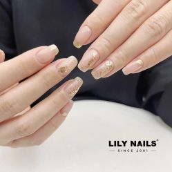 -LILY NAILS美甲美睫