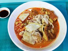 -亚王咖喱鸡米粉面