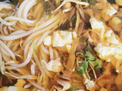 -老五鸡丝豆花面粉(瑞金北路68号院店)