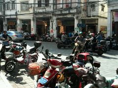 -海口骑楼小吃街