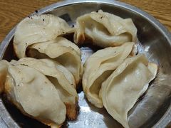 -黄阿姨锅贴大王(万航渡路店)