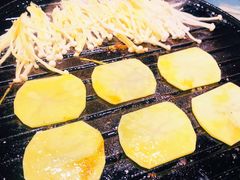 -燚店·铁板鱼蛙·烤肉·烤串(北新桥店)