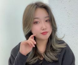 -ON STAR SALON