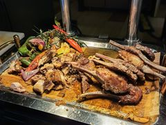 -圣丰索菲特·2 On 988 Café 自助餐厅