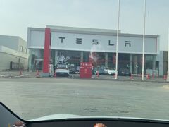 -TESLA 特斯拉(北京南四环中路特斯拉中心)