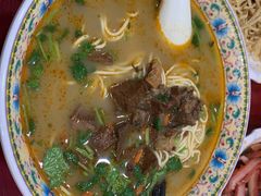 -金杨拉面王小吃面馆·牛三宝面·红烧牛肉粉