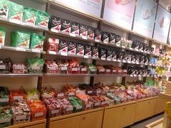 -良品铺子(马鞍山万达广场店)