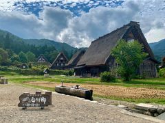 -白川乡与五箇山的合掌构造村落