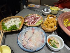 -阿婆情腊排骨火锅·野生菌季(古城旗舰店)