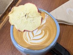 -Line 咖啡(石厦花园店)