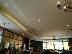 -吉布鲁牛排海鲜自助(温江合生汇店)