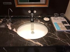 -大连长城大饭店(西安路地铁站店)