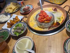 -洱火云南酸菜牛肉火锅(石景山当代商城店)