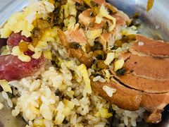 -梁阿婆廿年老牌扣肉糯米饭