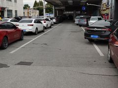 -永达国际汽车广场-停车场