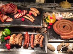 -棕榈阁·巴西烤肉海鲜自助餐厅(中州皇冠假日酒店)