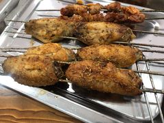 烤鸡翅-何记酿皮店(西流湾店)