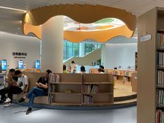 -广州市白云区图书馆