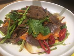 -小鱼小牛·鱼牛干锅·脆鱼火锅(世欧广场店)