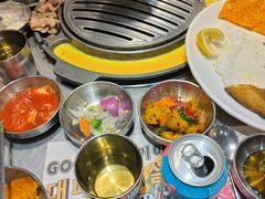-GOGIYA·咕叽吖韩国传统烤肉店(东方新天地店)