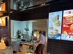 -麦当劳(中山公园龙之梦店)