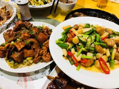 -鲤鱼塘农家山庄