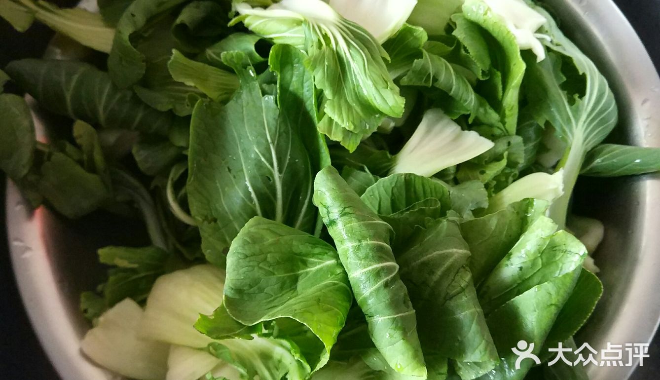 炒青菜也有窍门，青菜炒的好看又清爽