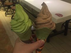 冰淇凌花筒-肯德基(龙昆南店)