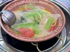 -阿婆情腊排骨火锅(金虹路店)