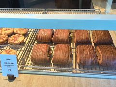 -VERIE BAKEHOUSE